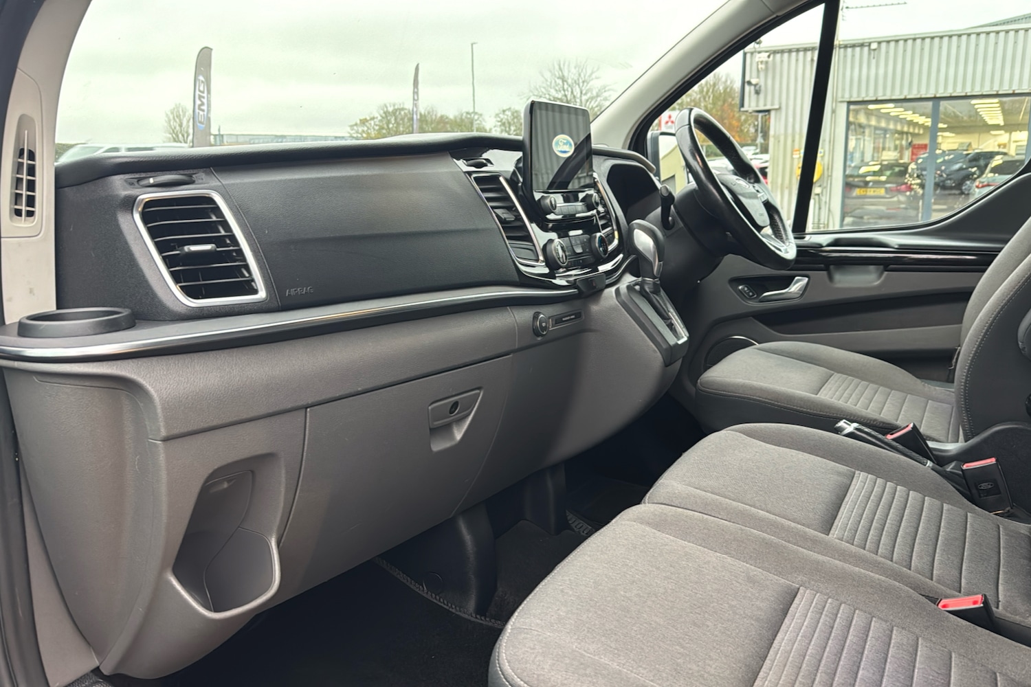 Used Ford Tourneo Custom 2018 for sale - 77114006: Photo 9