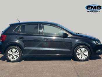 Used Volkswagen Polo 2016 for sale - 74411959: Photo