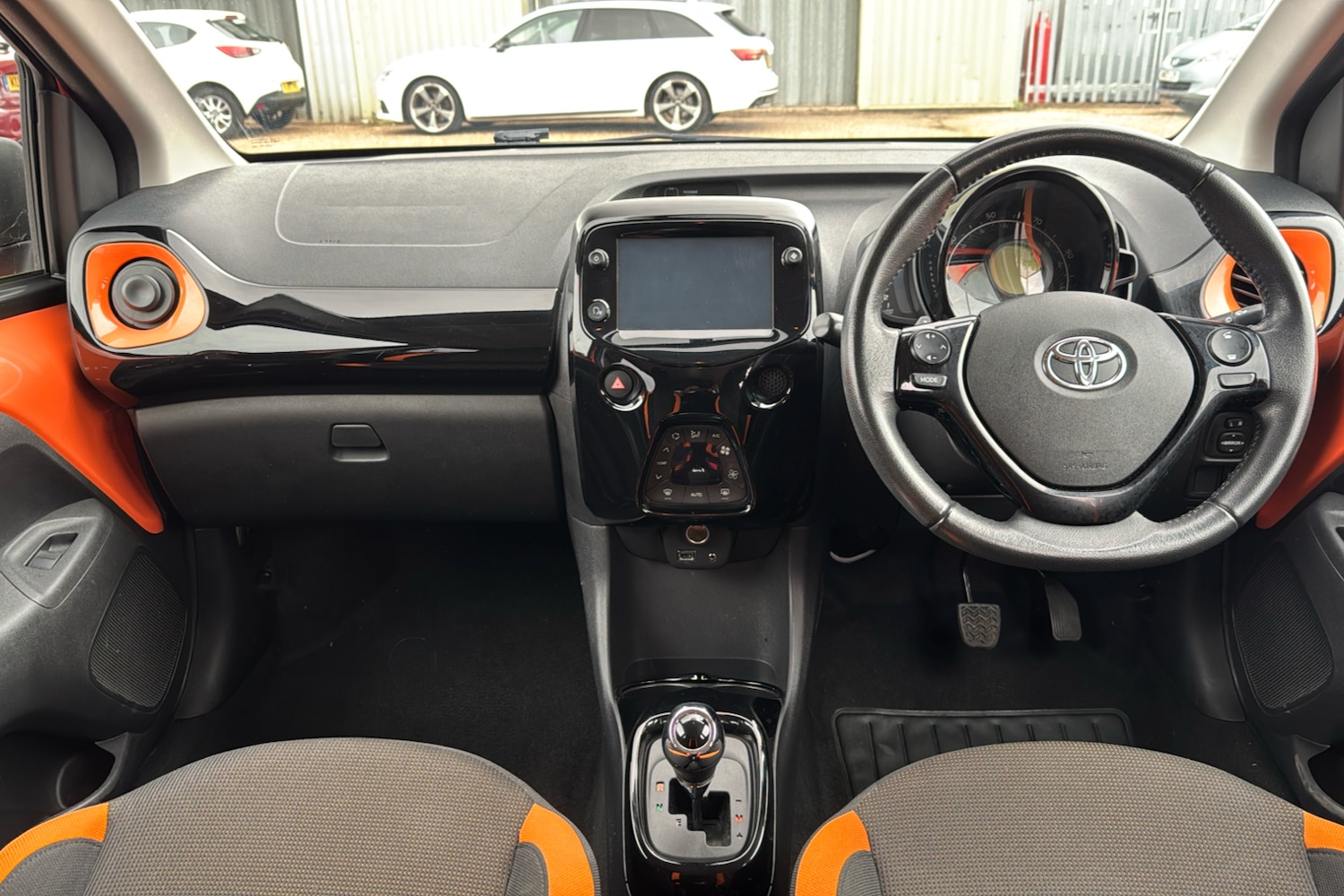 Used Toyota AYGO 2020 for sale - 76262610: Photo 9