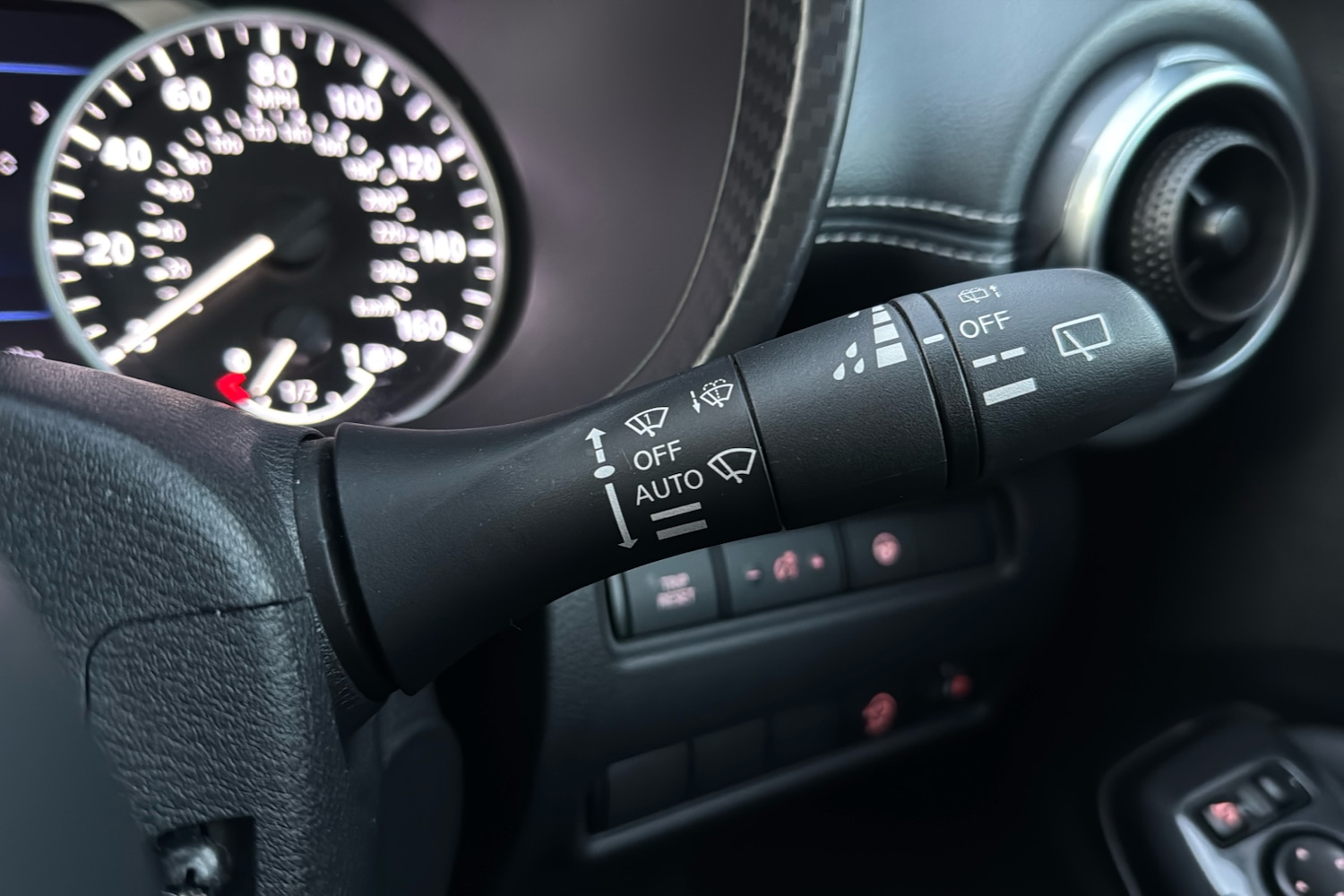 Used Nissan Juke 2020 for sale - 76892939: Photo 37