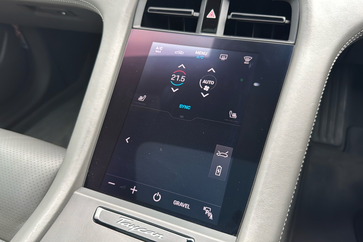 Used Porsche Taycan 2022 for sale - 77113999: Photo 14