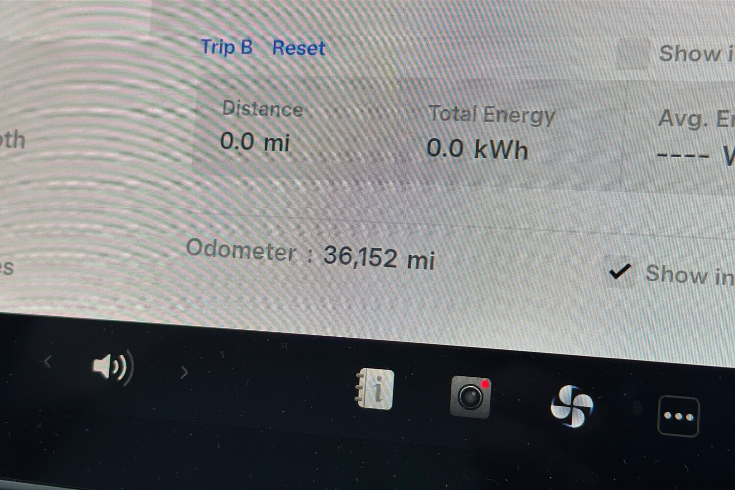 Used Tesla Model Y 2024 for sale - 77973106: Photo 15