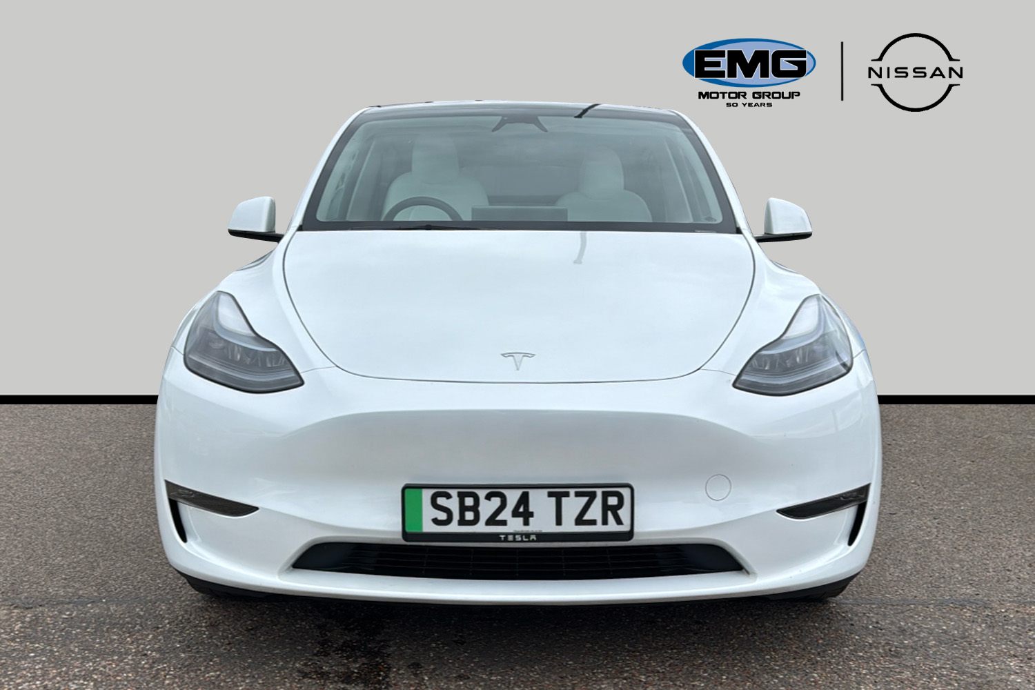 Used Tesla Model Y 2024 for sale - 77973106: Photo 2