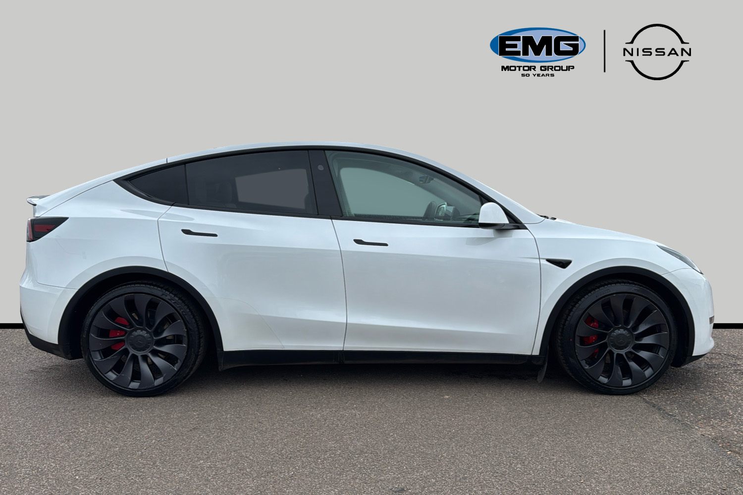 Used Tesla Model Y 2024 for sale - 77973106: Photo 4