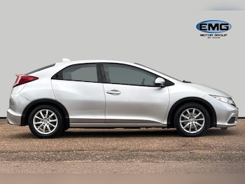 Used Honda Civic 2014 for sale - 76318938: Photo