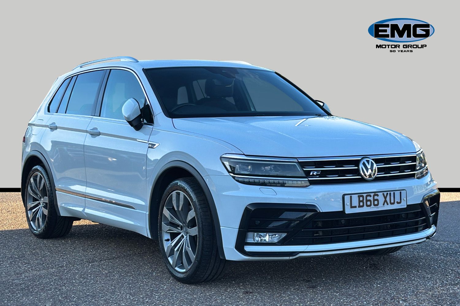Used Volkswagen Tiguan 2017 for sale - 75993591: Photo 1