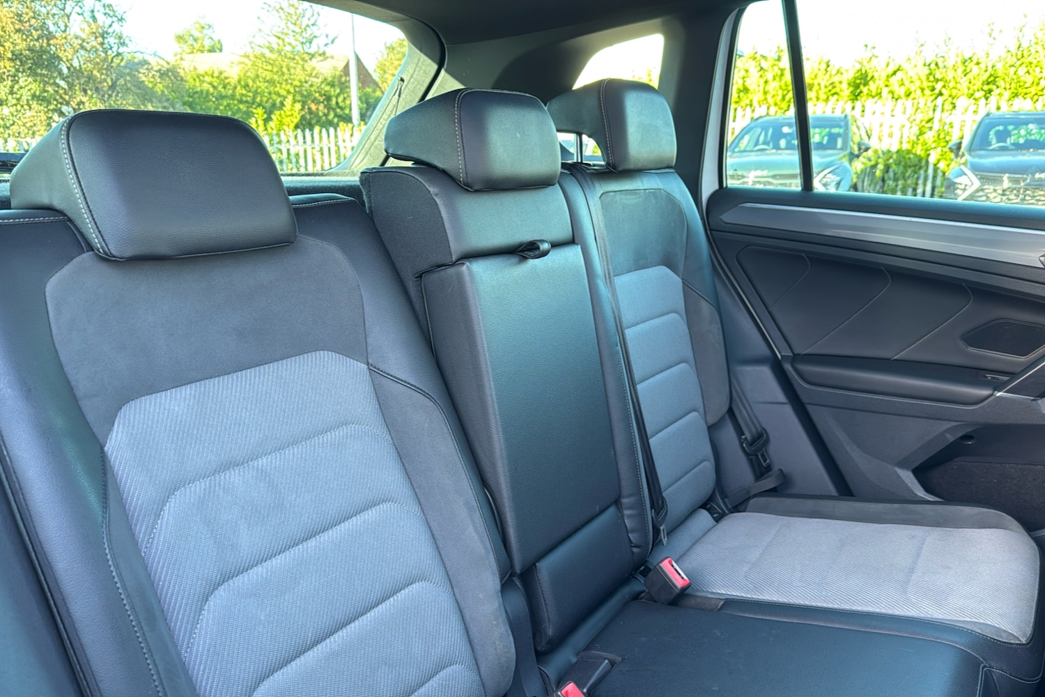 Used Volkswagen Tiguan 2017 for sale - 75993591: Photo 12