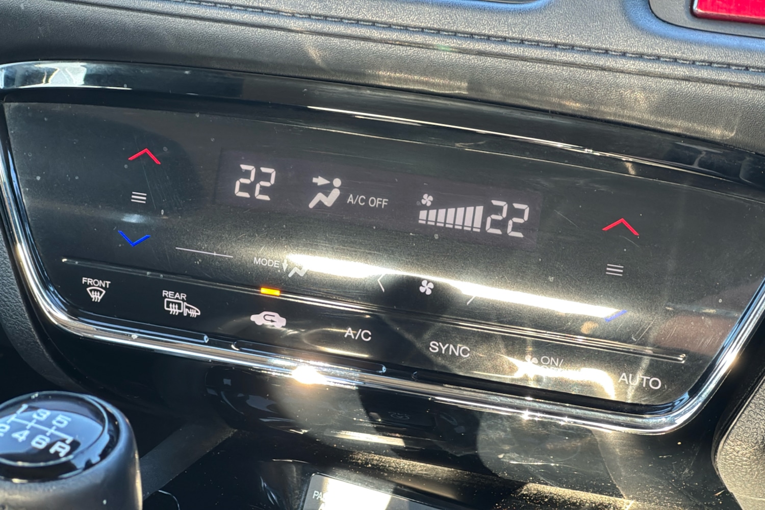 Used Honda HR-V 2015 for sale - 76362398: Photo 16