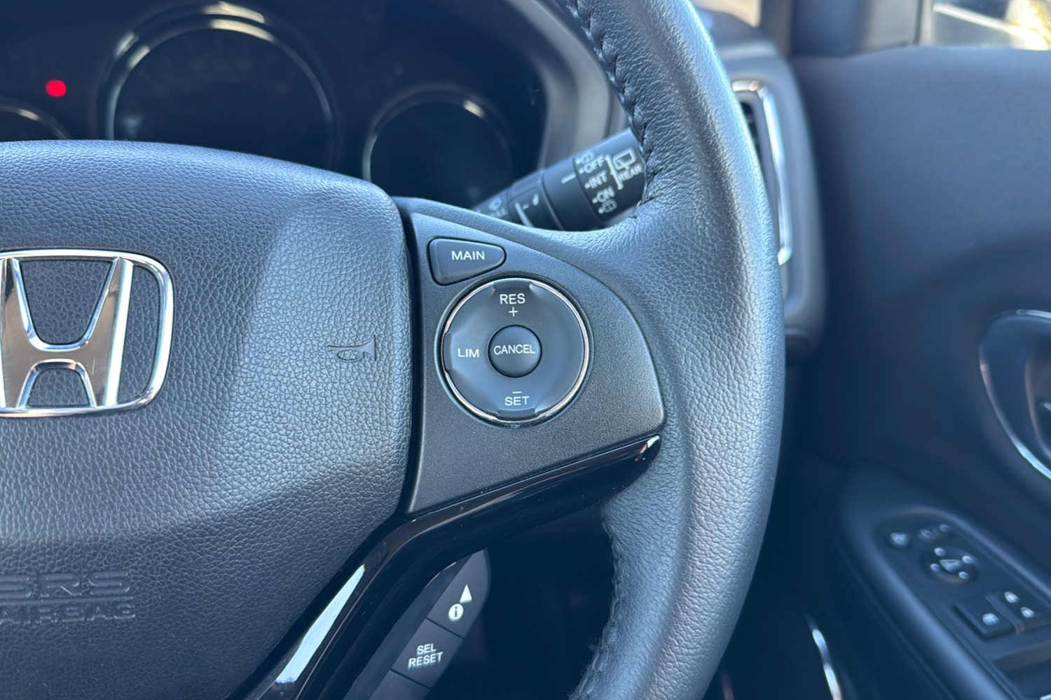 Used Honda HR-V 2015 for sale - 76362398: Photo 18