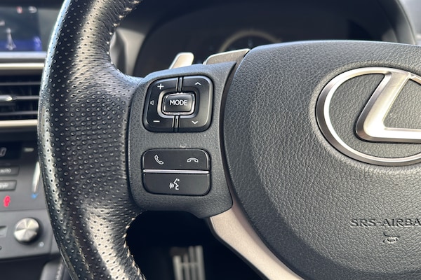 Used Lexus RC 2017 for sale - 75163685: Photo 17
