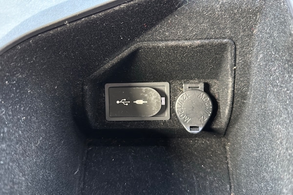 Used Lexus RC 2017 for sale - 75163685: Photo 23