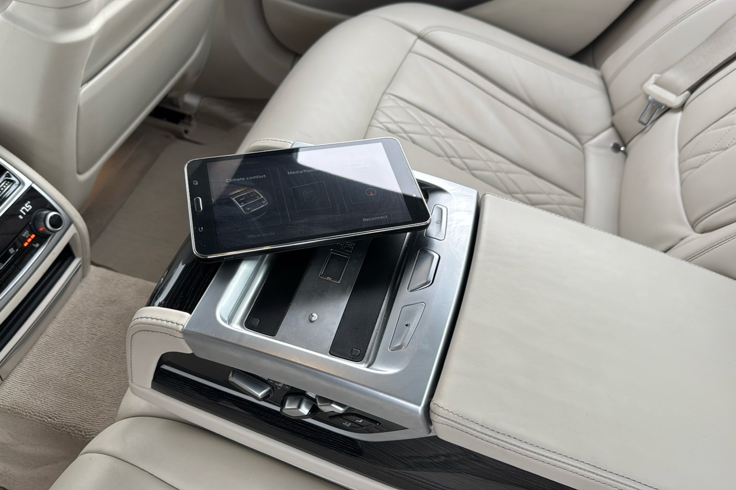 Used BMW 7 Series 2017 for sale - 76177299: Photo 39