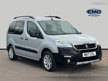 2017 - 1.2 Puretech Outdoor MPV 5dr Petrol Manual Euro 6 s/s 110 Ps