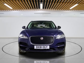 Used Jaguar F-Pace 2018 for sale - 76698262: Photo