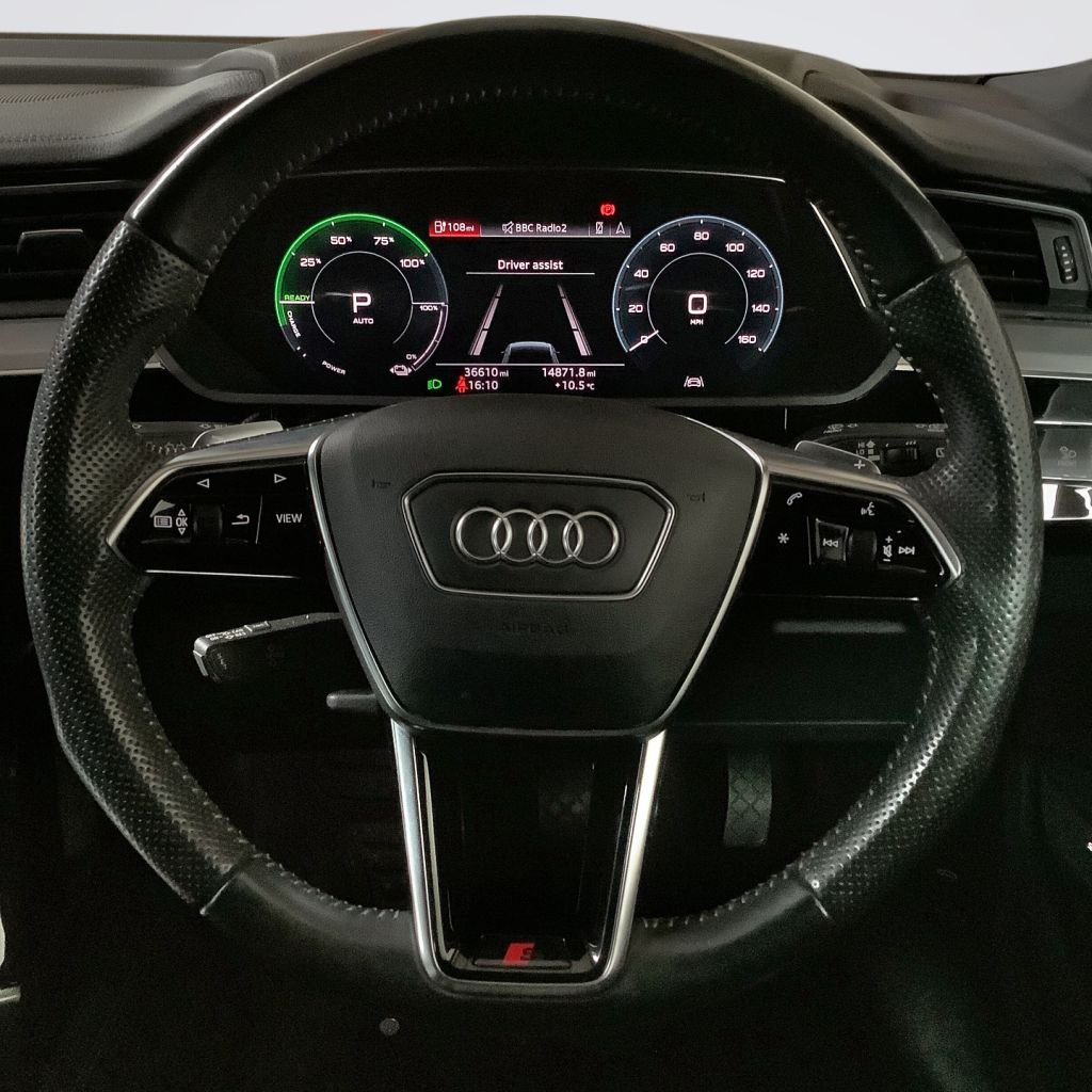 Used Audi e-tron 2020 for sale - 78082478: Photo 16
