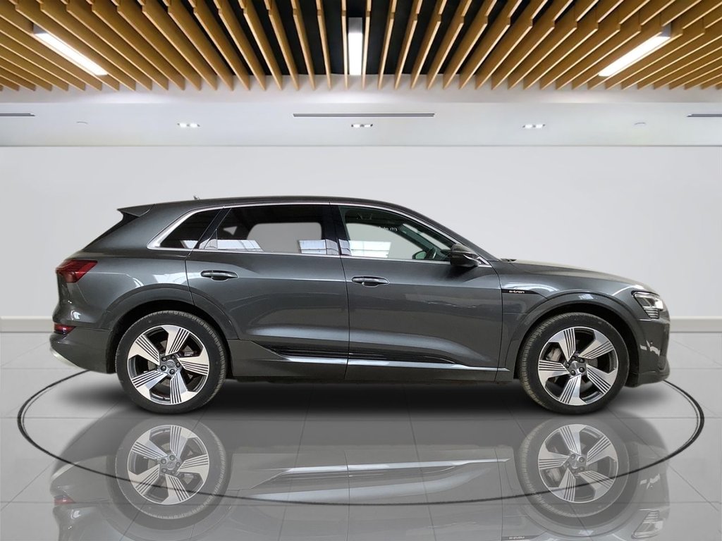 Used Audi e-tron 2020 for sale - 78082478: Photo 9