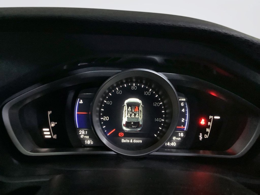 Used Volvo V40 2017 for sale - 76147606: Photo 16