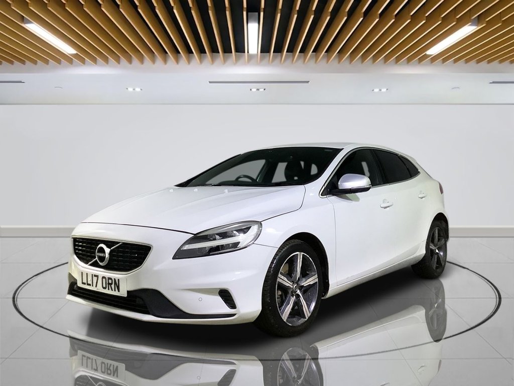 Used Volvo V40 2017 for sale - 76147606: Photo 4
