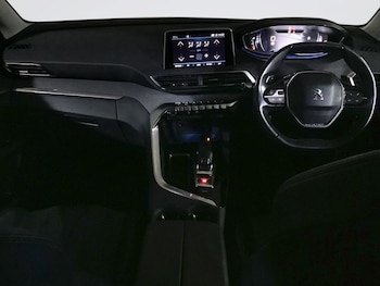 Used Peugeot 3008 2018 for sale - 76092662: Photo 3
