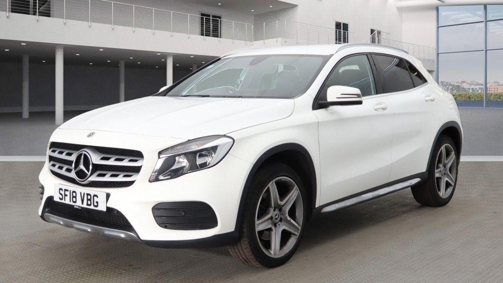 Used Mercedes-Benz GLA 2018 for sale - 76496790: Photo 2