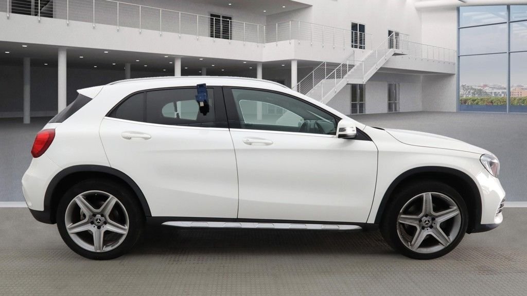 Used Mercedes-Benz GLA 2018 for sale - 76496790: Photo 5