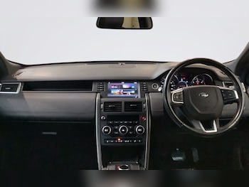 Used Land Rover Discovery Sport 2019 for sale - 78149227: Photo