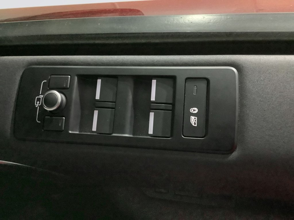 Used Land Rover Discovery 2017 for sale - 76670581: Photo 28