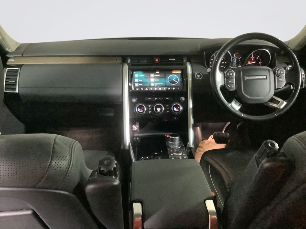 Used Land Rover Discovery 2017 for sale - 76670581: Photo 3