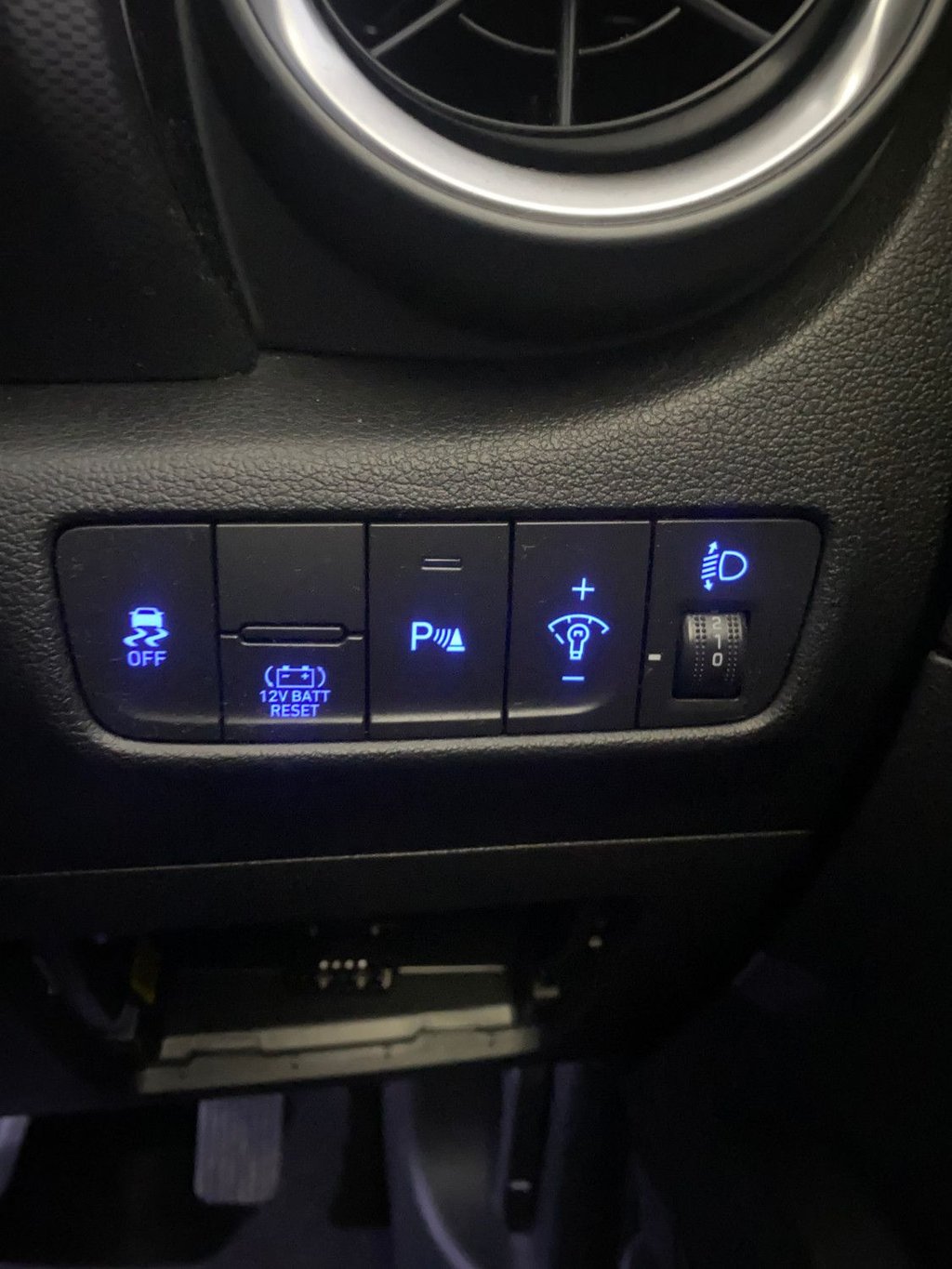 Used Hyundai KONA 2021 for sale - 77981507: Photo 21