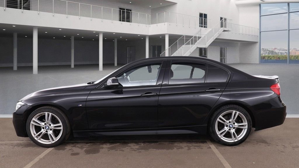 Used BMW 3 Series 2018 for sale - 78002700: Photo 12