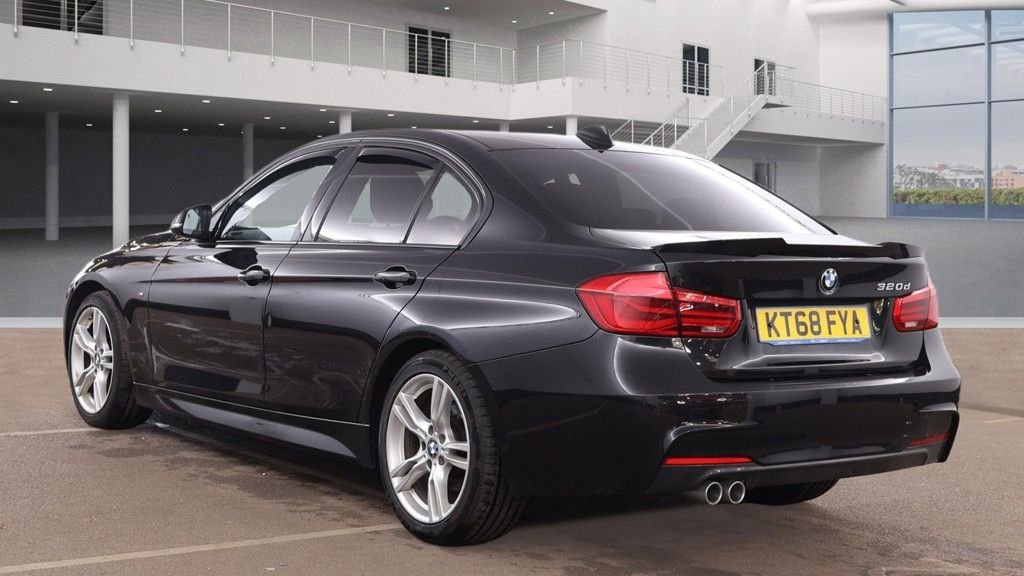 Used BMW 3 Series 2018 for sale - 78002700: Photo 9