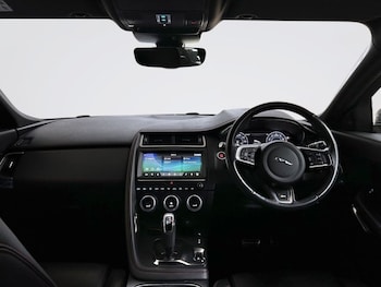 Used Jaguar E-Pace 2020 for sale - 78844141: Photo