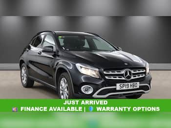 Used Mercedes-Benz GLA 2019 for sale - 79737803: Photo