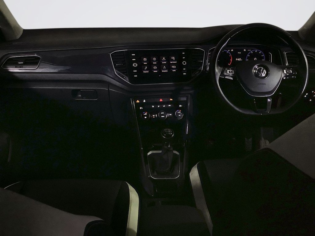 Used Volkswagen T-Roc 2019 for sale - 76739876: Photo 3