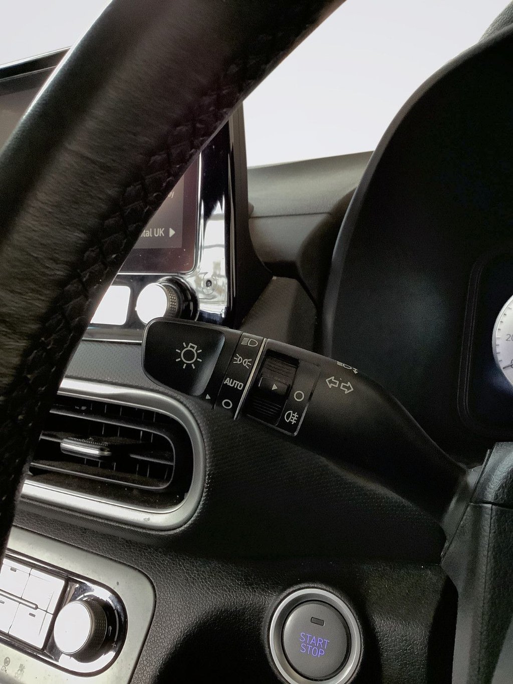 Used Hyundai KONA 2023 for sale - 78167011: Photo 14