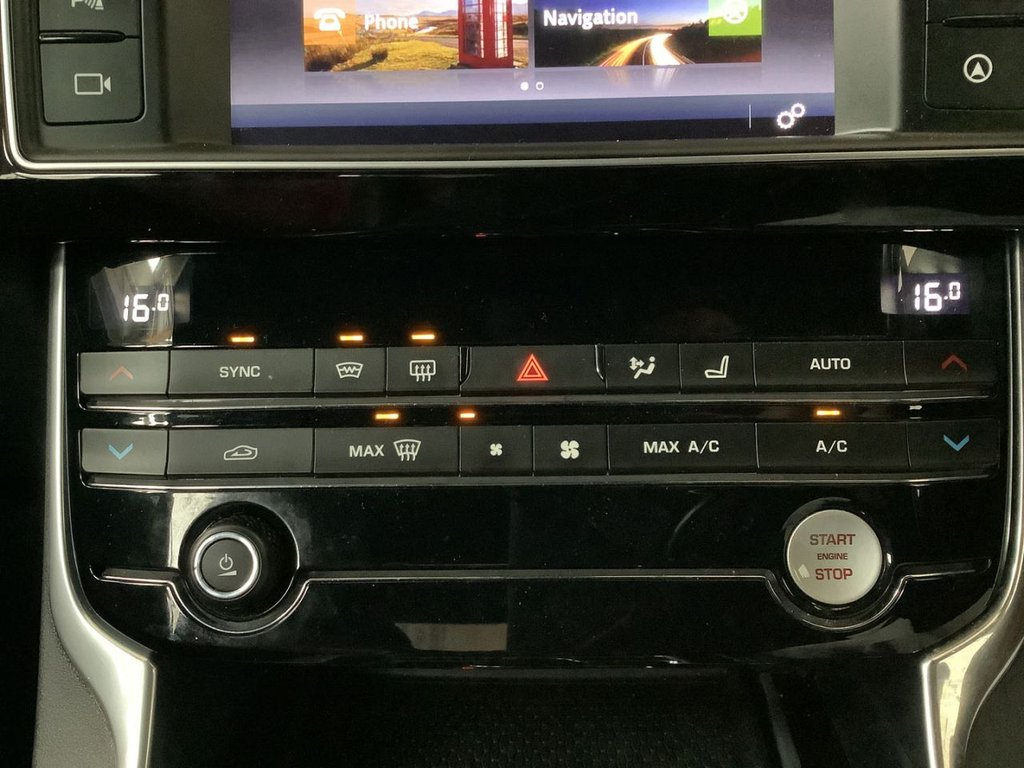 Used Jaguar XE 2017 for sale - 78110535: Photo 24