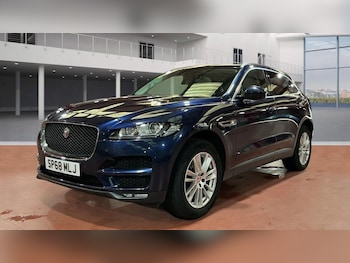 Used Jaguar F-Pace 2018 for sale - 76228965: Photo 2