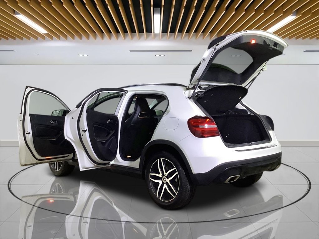 Used Mercedes-Benz GLA 2018 for sale - 76595975: Photo 10