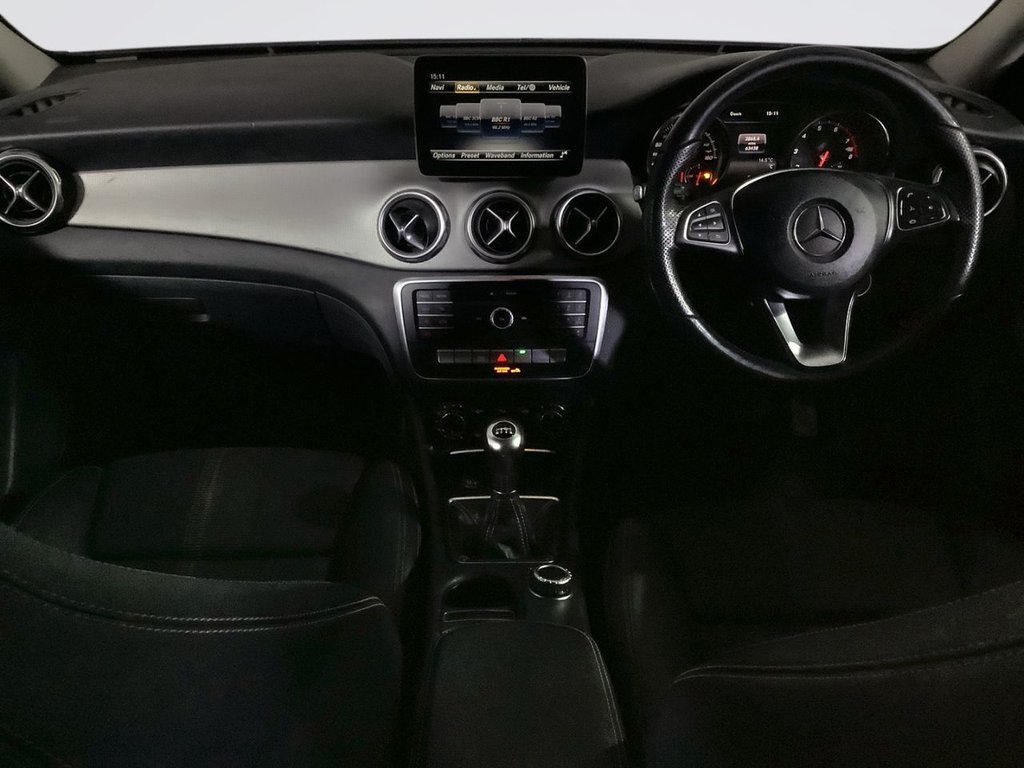 Used Mercedes-Benz GLA 2018 for sale - 76595975: Photo 3