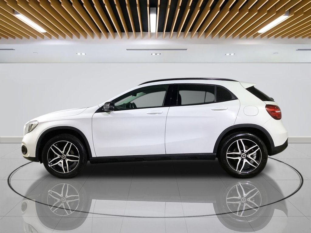 Used Mercedes-Benz GLA 2018 for sale - 76595975: Photo 5