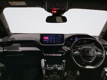 Used Peugeot 2008 2023 for sale - 77849624: Photo