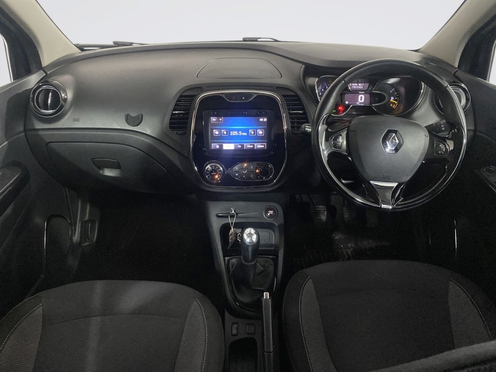 Used Renault Captur 2015 for sale - 77593907: Photo 3