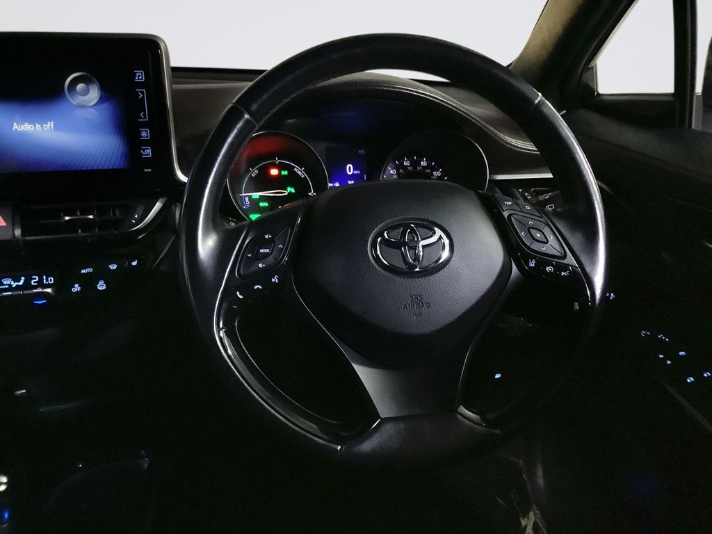 Used Toyota C-HR 2018 for sale - 76048201: Photo 15