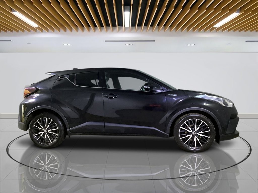 Used Toyota C-HR 2018 for sale - 76048201: Photo 9