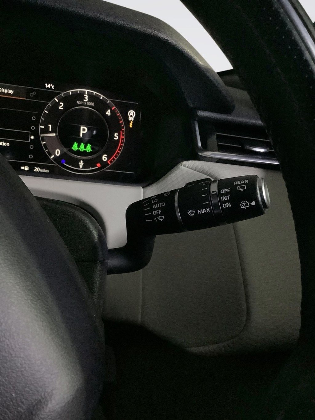 Used Land Rover Range Rover Velar 2018 for sale - 76665704: Photo 21