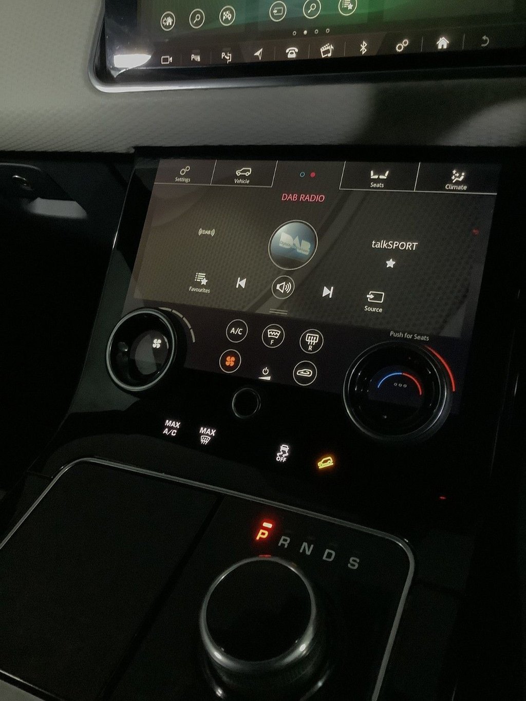 Used Land Rover Range Rover Velar 2018 for sale - 76665704: Photo 24