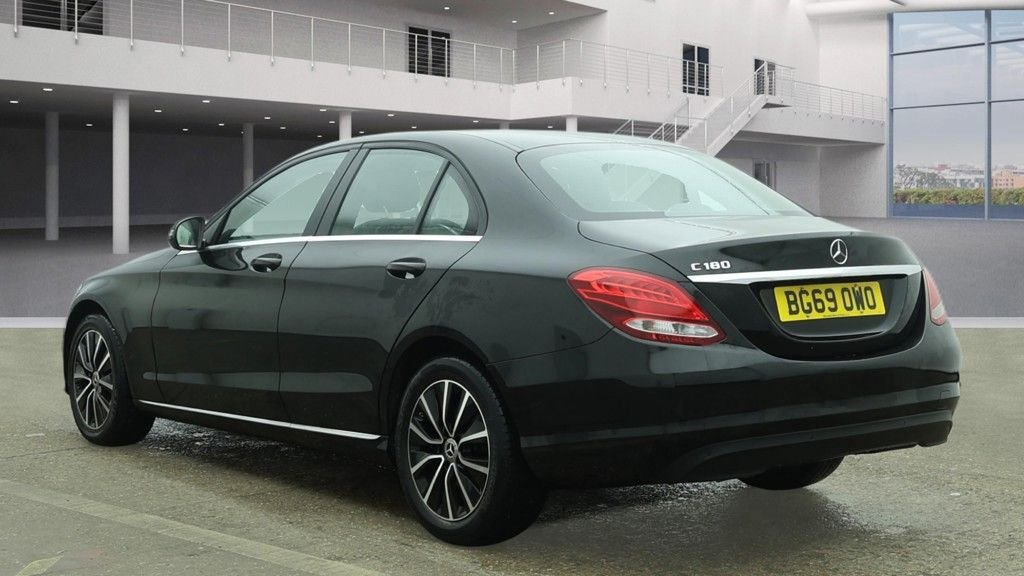 Used Mercedes-Benz C Class 2019 for sale - 77748217: Photo 5