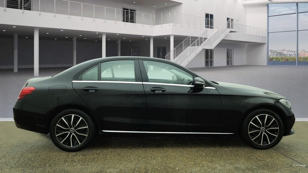 Used Mercedes-Benz C Class 2019 for sale - 77748217: Photo 7