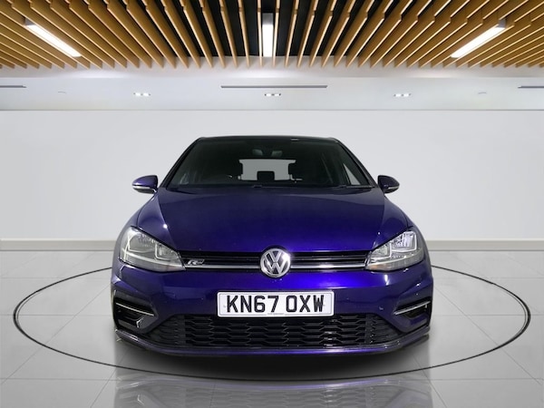 Used Volkswagen Golf 2017 for sale - 76303810: Photo 2