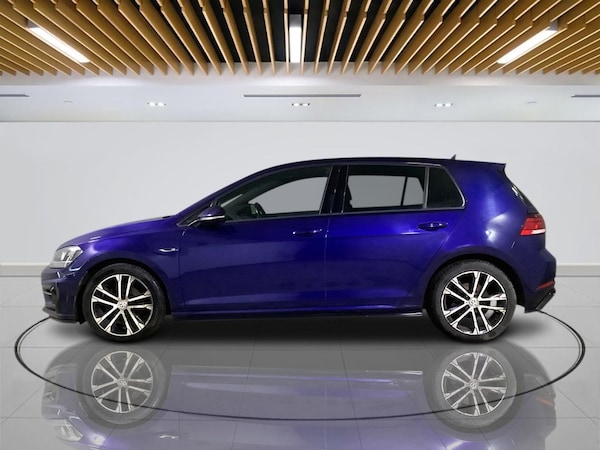 Used Volkswagen Golf 2017 for sale - 76303810: Photo 5